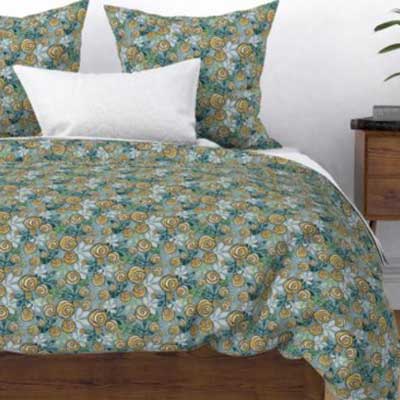 Bedding with green and yellow rose pattern