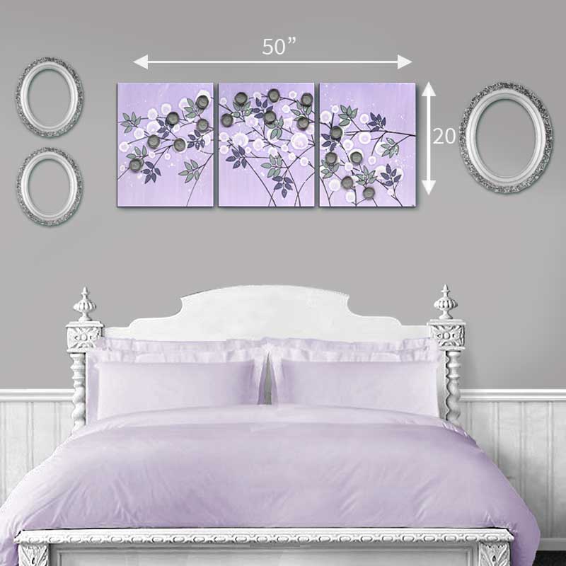 Size guide for a lilac and gray flower painting above bed