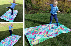 Read more about the article Easy Sew Blanket Play Mats: Treasure Hunt & Dance for Preschooler