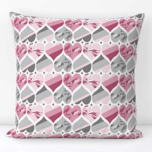 Pillow with pink and gray hearts
