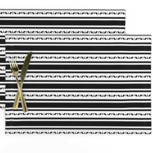 Placemat with black and white ribbon stripes