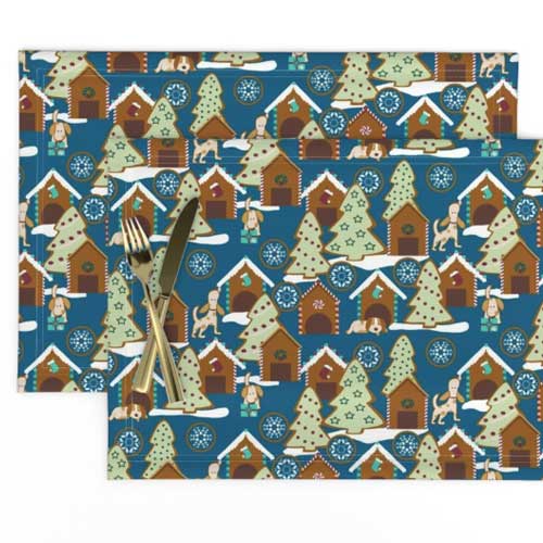 Placemats with gingerbread doghouses and puppies